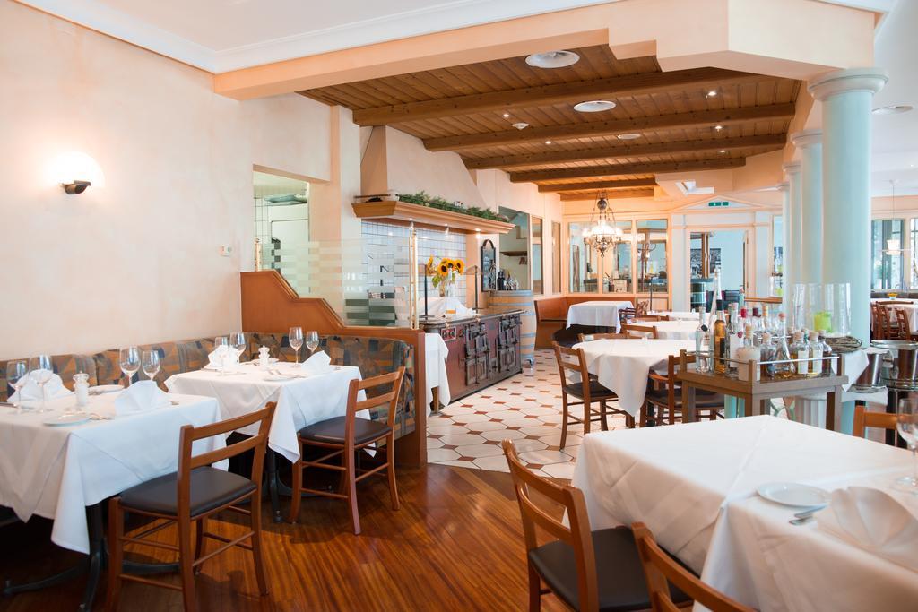 Hotel Fly Away Kloten Ngoại thất bức ảnh